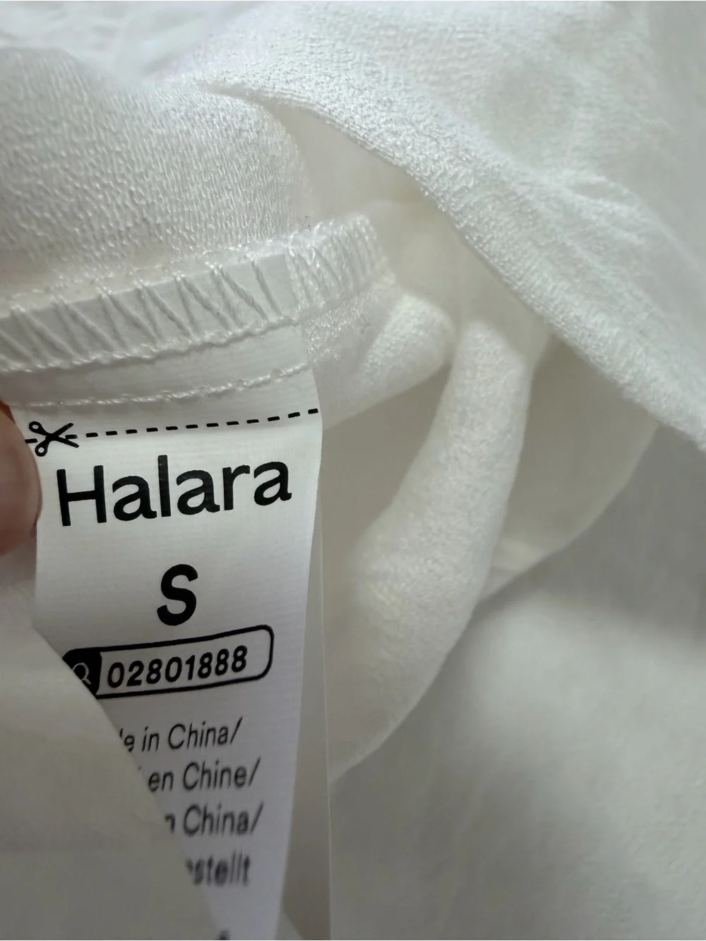 HALARA White Lightweight Collared Blouse - Picture 8 of 9